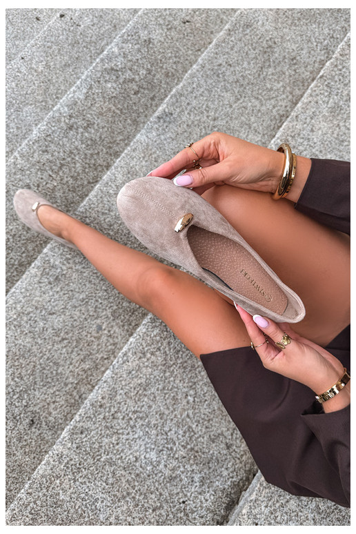 Ballerine color sabbia da donna con dettagli dorati Serela