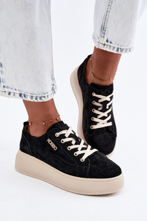 Sneakers in ecopelle scamosciata con piattaforma Kobbo in nero