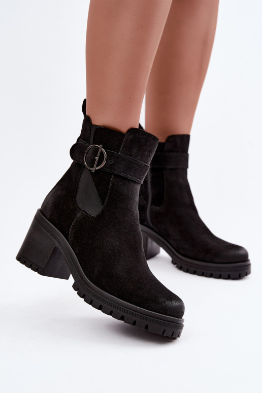 Scarpe da donna in faux suede con tacco Zazoo 60601 color nero