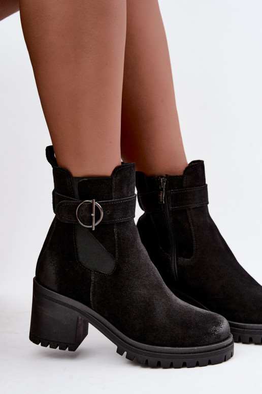Scarpe da donna in faux suede con tacco Zazoo 60601 color nero