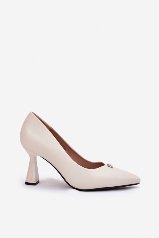 Scarpe dallo stile elegante con tacco allargato Vinceza 62222 color sabbia