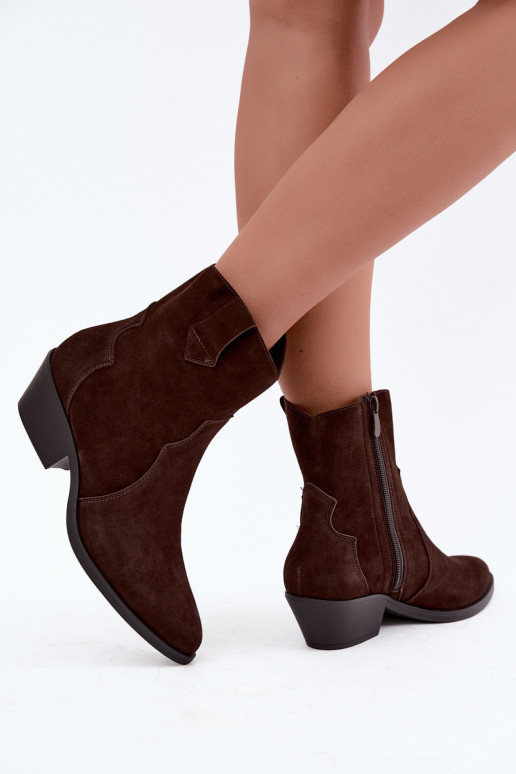 Stivali in finta suede in stile cowboy con tacco color marrone Daliae