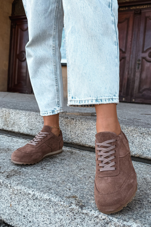 Sneakers Barefoot in ecopelle scamosciata marrone Zazoo N1422