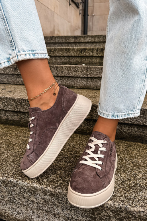Sneakers in ecopelle scamosciata con piattaforma Kobbo color cioccolato