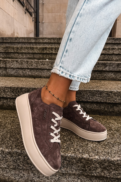 Sneakers in ecopelle scamosciata con piattaforma Kobbo color cioccolato