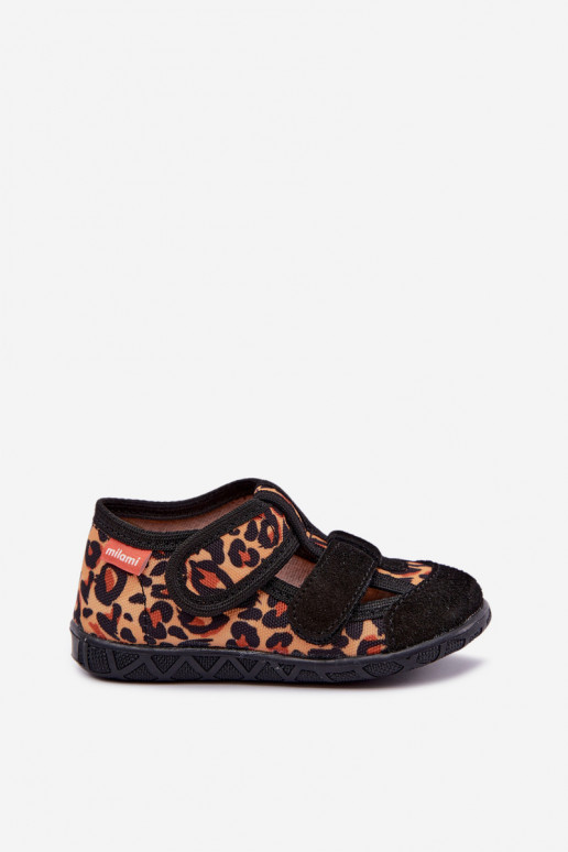 Pantofole per bambini Milami con chiusure adesive e motivi leopardati in nero e giallo Reathiana