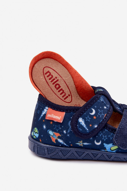 Pantofole per bambini Milami con chiusure adesive e razzi in blu scuro Reathiana