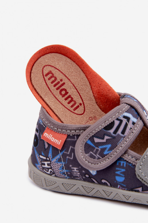 Pantofole per bambini Milami con chiusure adesive in grigio Reathiana