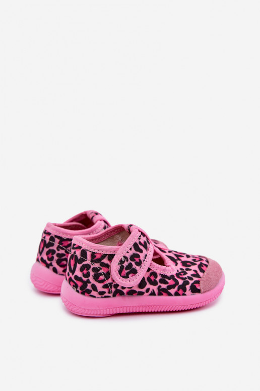 Pantofole elastiche per bambini Milami con chiusure adesive e motivi leopardati in rosa Ambette