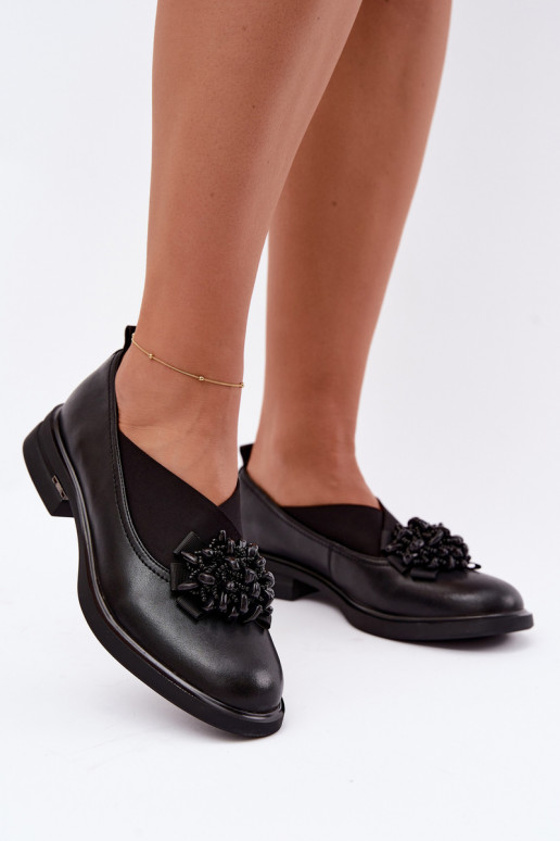 Scarpe in pelle da donna con ornamenti neri T.Sokolski