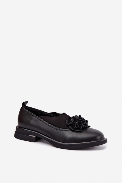 Scarpe in pelle da donna con ornamenti neri T.Sokolski