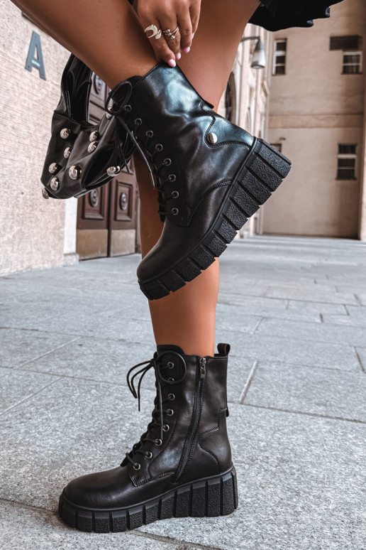 Stivaletti da donna caldi con plateau T.Sokolski AN Z26-160 color nero