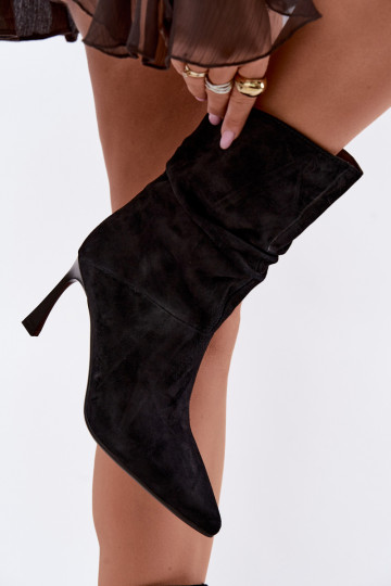 stivaletti in suede sintetico con tacchi sottili isolati con volant D&A JC62-1038 neri 2