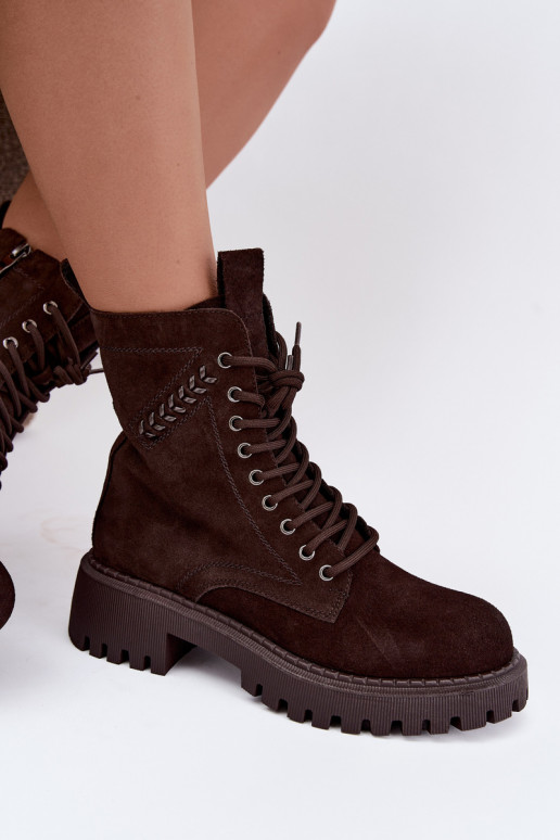 stivaletti da lavoro da donna in suede sintetico isolati D&A JC62-1035 color cioccolato