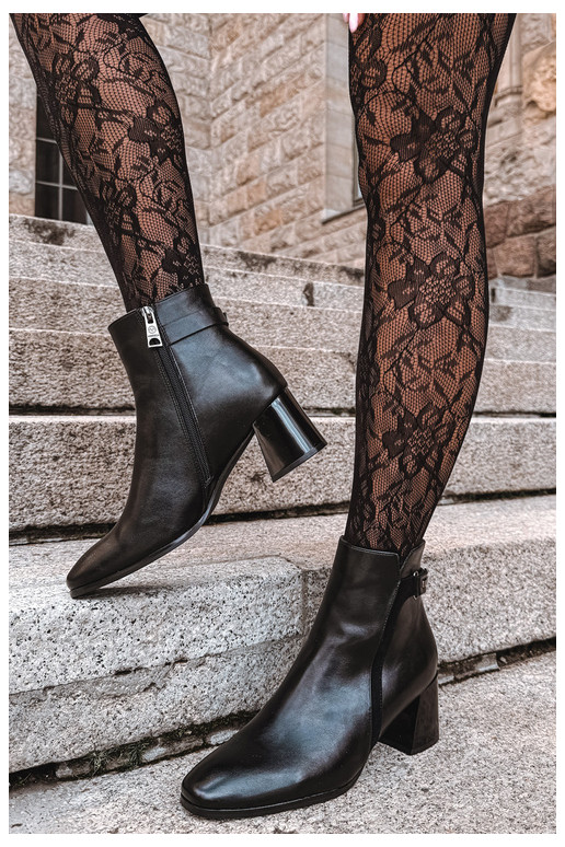 Stivaletti caldi con tacchi in nero Vinceza 58660
