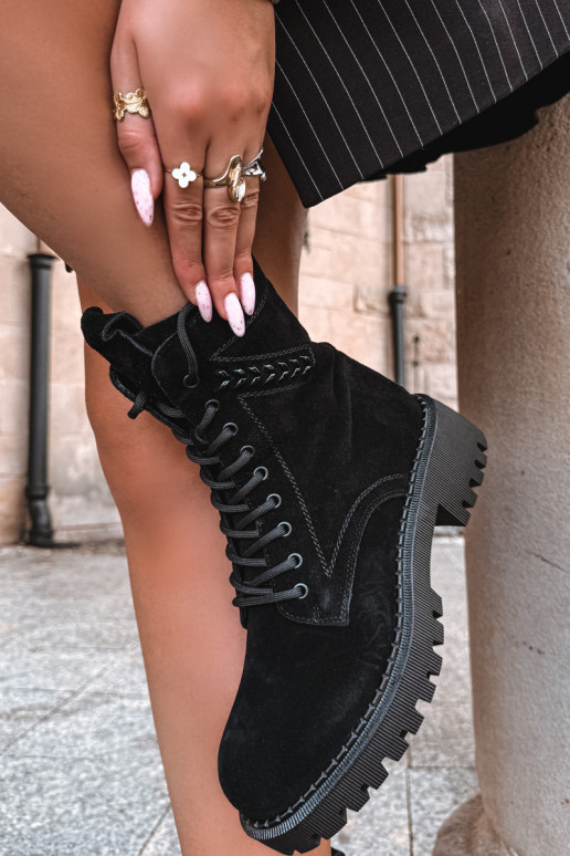 stivaletti da lavoro da donna in suede sintetico isolati D&A JC62-1035 neri