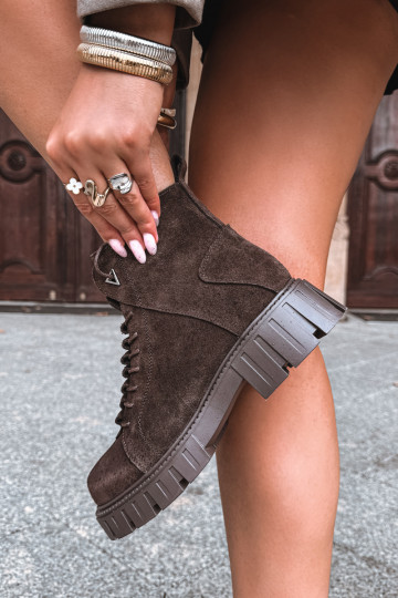 scarpe in suede da donna con piattaforma D&A JC62-1045 color cioccolato 2