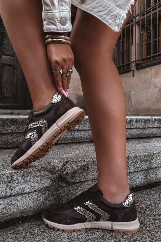 Sneakers da donna in suede sintetico color cioccolato D&A GR62-6015