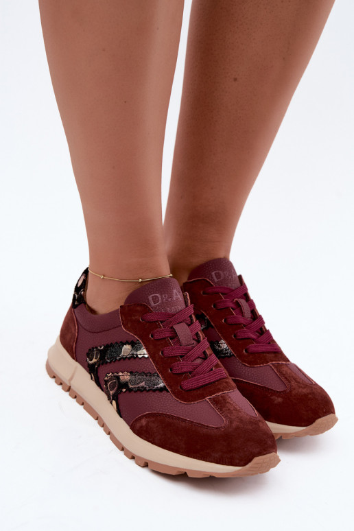 Sneakers da donna in ecopelle scamosciata D&A GR62-6015 bordeaux