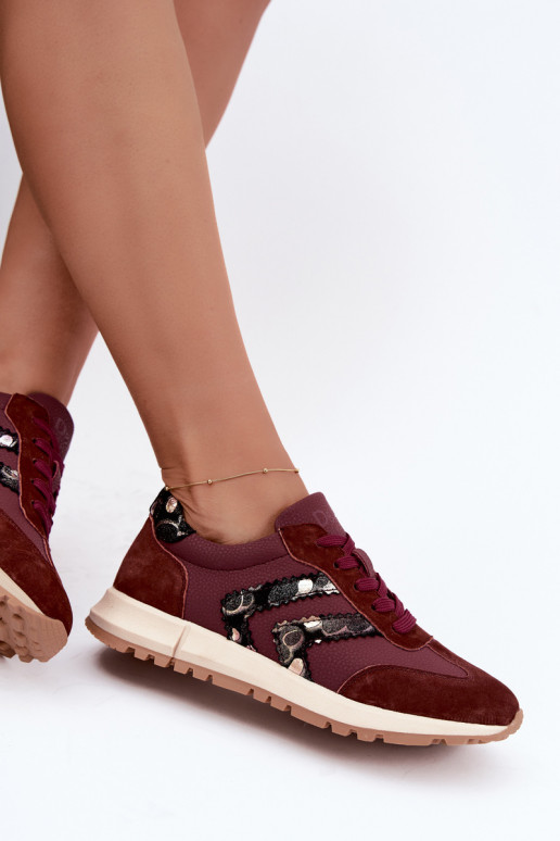 Sneakers da donna in ecopelle scamosciata D&A GR62-6015 bordeaux