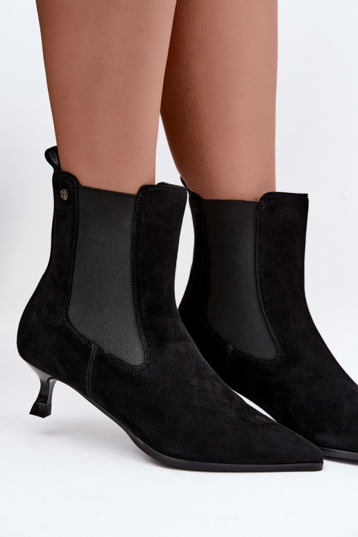 Stivali in suede isolati con tacco Tai turiciejka K7756-01 neri