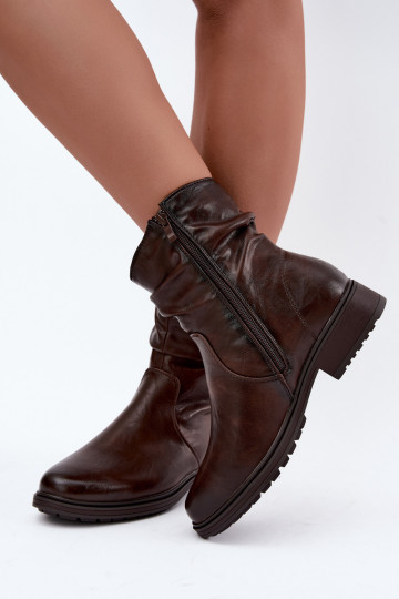 Stivaletti da donna imbottiti con pieghe in cioccolato