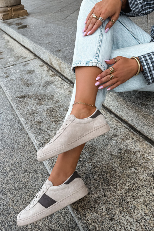 Sneakers da donna in suede sintetico Big Star UU274440 in sabbia