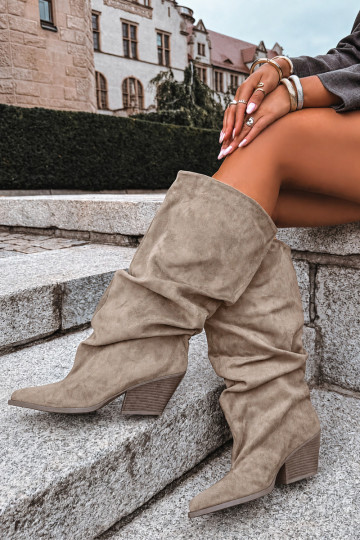 Stivali alti khaki da donna con parte superiore curva e tacchi in suede Durela