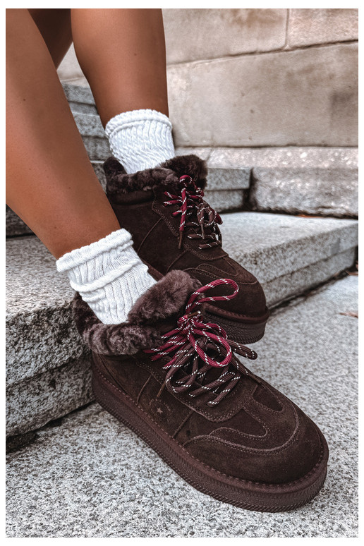 stivali da neve in suede sintetico per donne con lacci Big Star UU274312 colore cioccolato