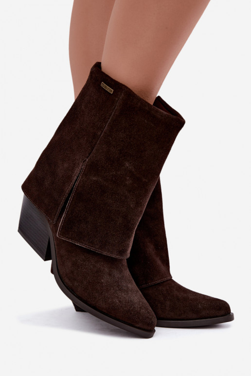 stivaletti in stile cowboy con tacco in suede naturale con gambale ricamato Big Star UU274115 colore cioccolato
