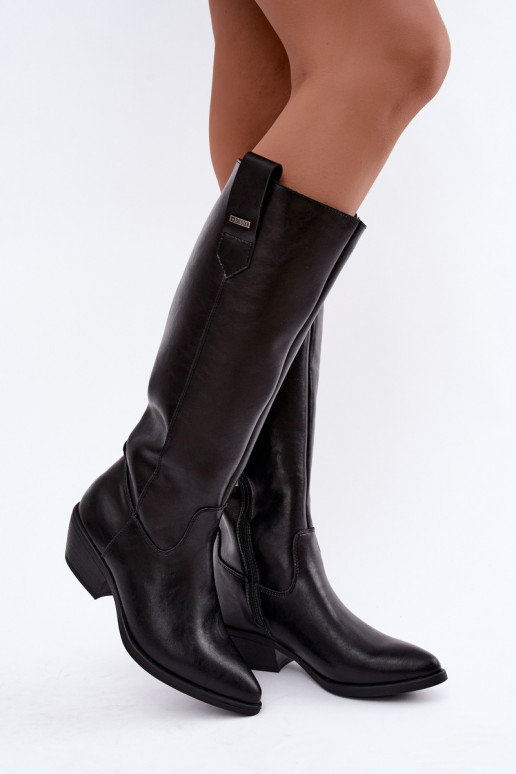 stivali alti in pelle naturale per donne con tacco basso isolati Big Star UU274521 colore nero