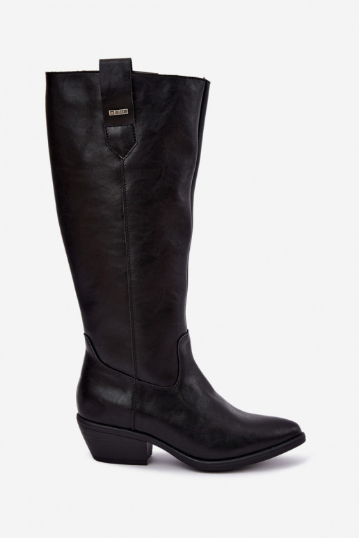 stivali alti in pelle naturale per donne con tacco basso isolati Big Star UU274521 colore nero