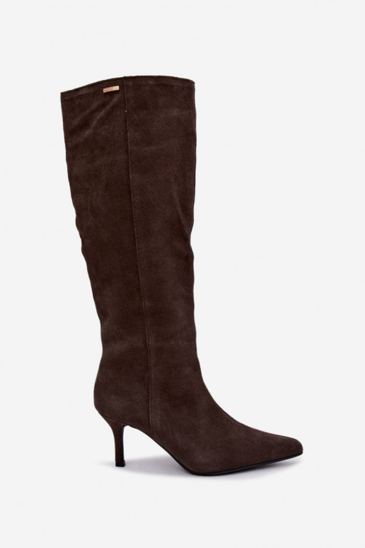 stivali alti in suede sintetico con tacco sottile isolati modello slip-on Big Star UU274495 colore marrone scuro