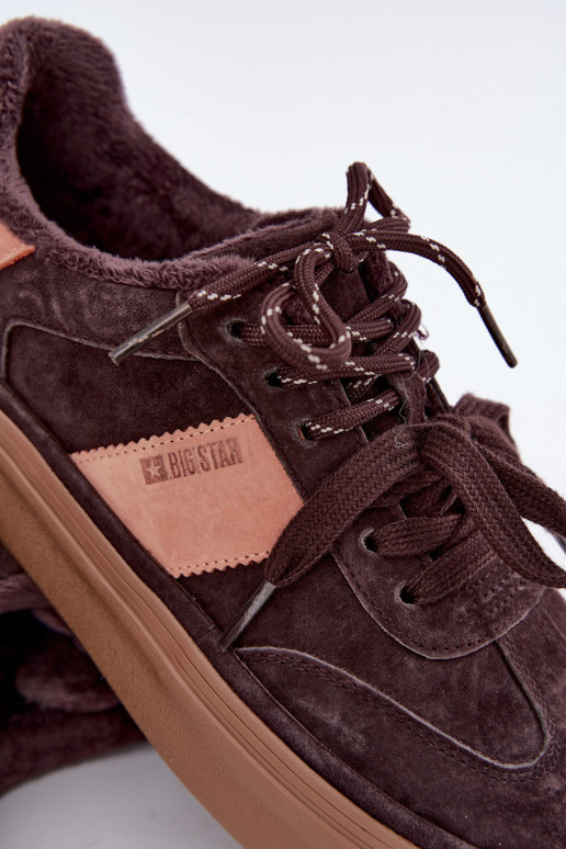 stivali modello sneakers in suede sintetico per donne isolati Big Star UU274770 colore cioccolato