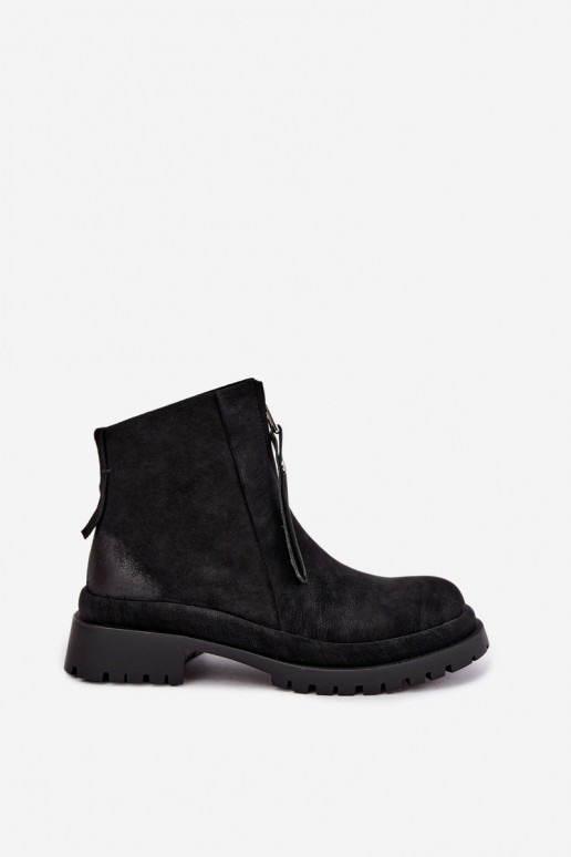 Scarpe in suede isolate per donne Tai turiciejka K7732-01 colore nero