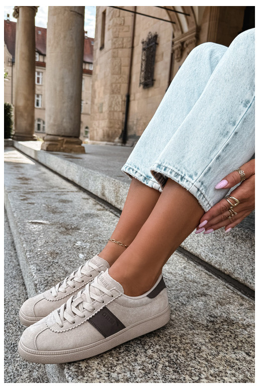 Sneakers da donna in suede sintetico Big Star UU274440 in sabbia