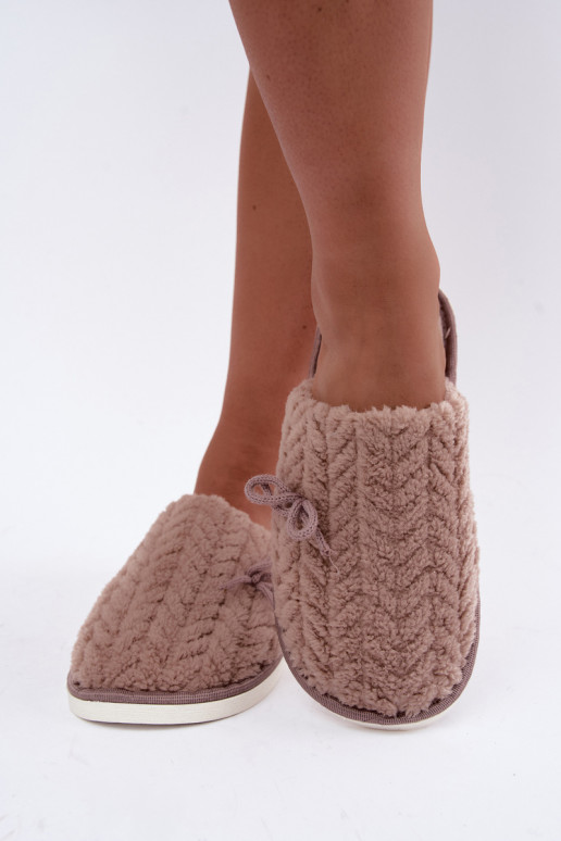 Pantofole da donna Vinceza 105109 color sabbia
