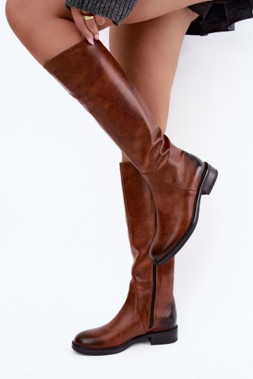 Stivali in pelle da donna al ginocchio con tacco largo isolati Zazoo 70163 marrone