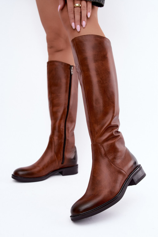 Stivali in pelle da donna al ginocchio con tacco largo isolati Zazoo 70163 marrone