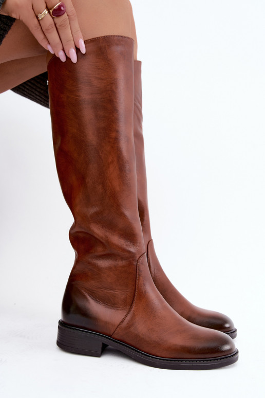 Stivali in pelle da donna al ginocchio con tacco largo isolati Zazoo 70163 marrone