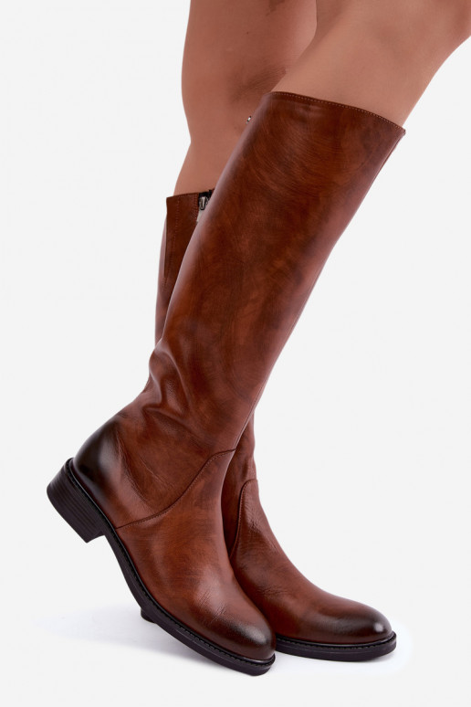 Stivali in pelle da donna al ginocchio con tacco largo isolati Zazoo 70163 marrone