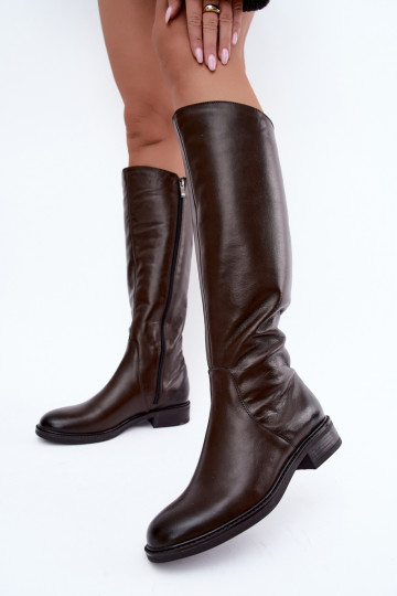 Stivali in pelle da donna al ginocchio con tacco largo isolati Zazoo 70163 cioccolato