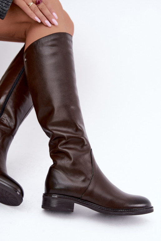 Stivali in pelle da donna al ginocchio con tacco largo isolati Zazoo 70163 cioccolato