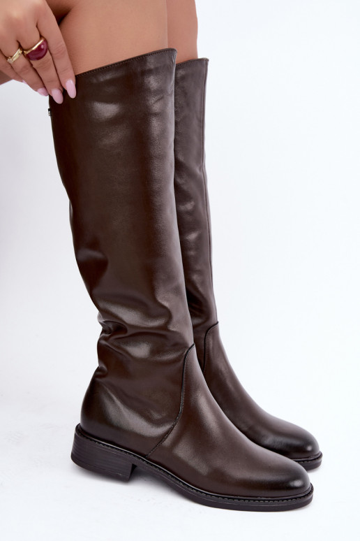 Stivali in pelle da donna al ginocchio con tacco largo isolati Zazoo 70163 cioccolato