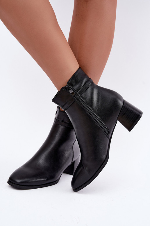 Stivaletti in pelle isolati per donne con fibbie Sergio Leone BT-34 nere