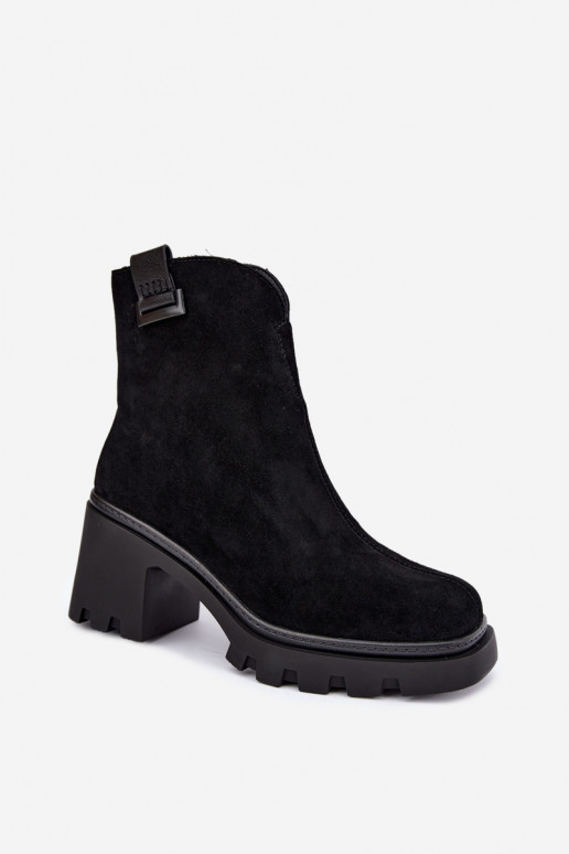 Scarpe isolate in ecopelle scamosciata con tacco T.Sokolski SH Z26-428 nero