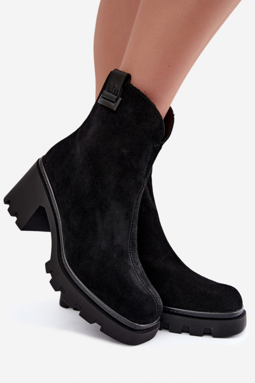 Scarpe isolate in ecopelle scamosciata con tacco T.Sokolski SH Z26-428 nero