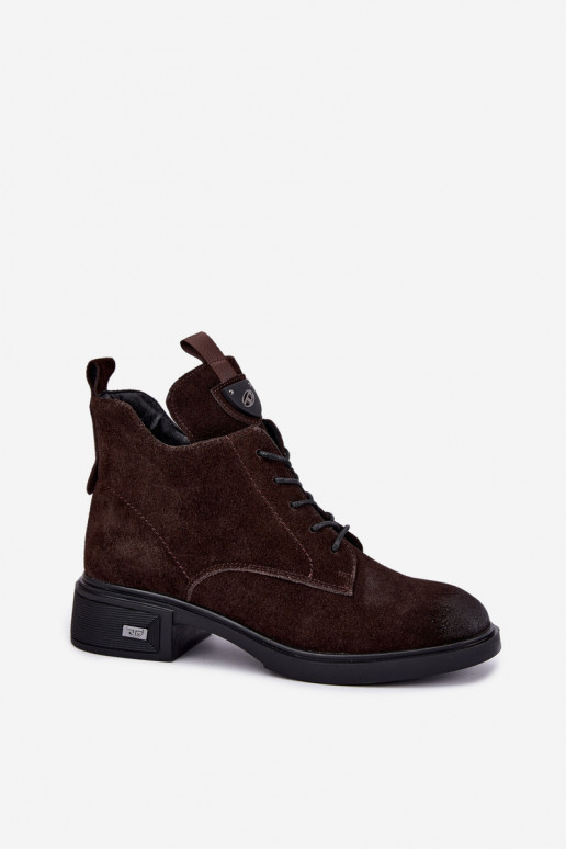 Stivali isolati in suede sintetico con ornamenti Vinceza Czekolado