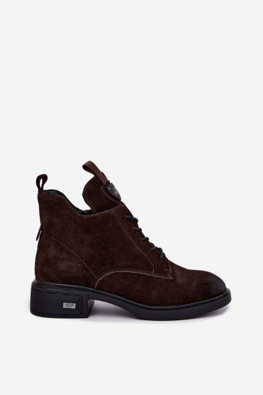 Stivali isolati in suede sintetico con ornamenti Vinceza Czekolado