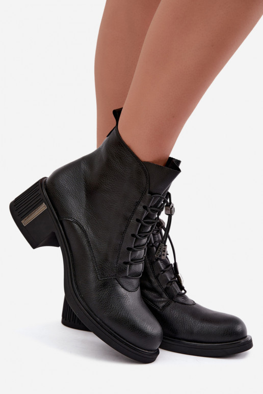 Stivaletti isolati in pelle naturale Klocke Vinceza 89161 in colore nero